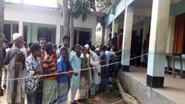 Voting in 5th phase upazila election underway