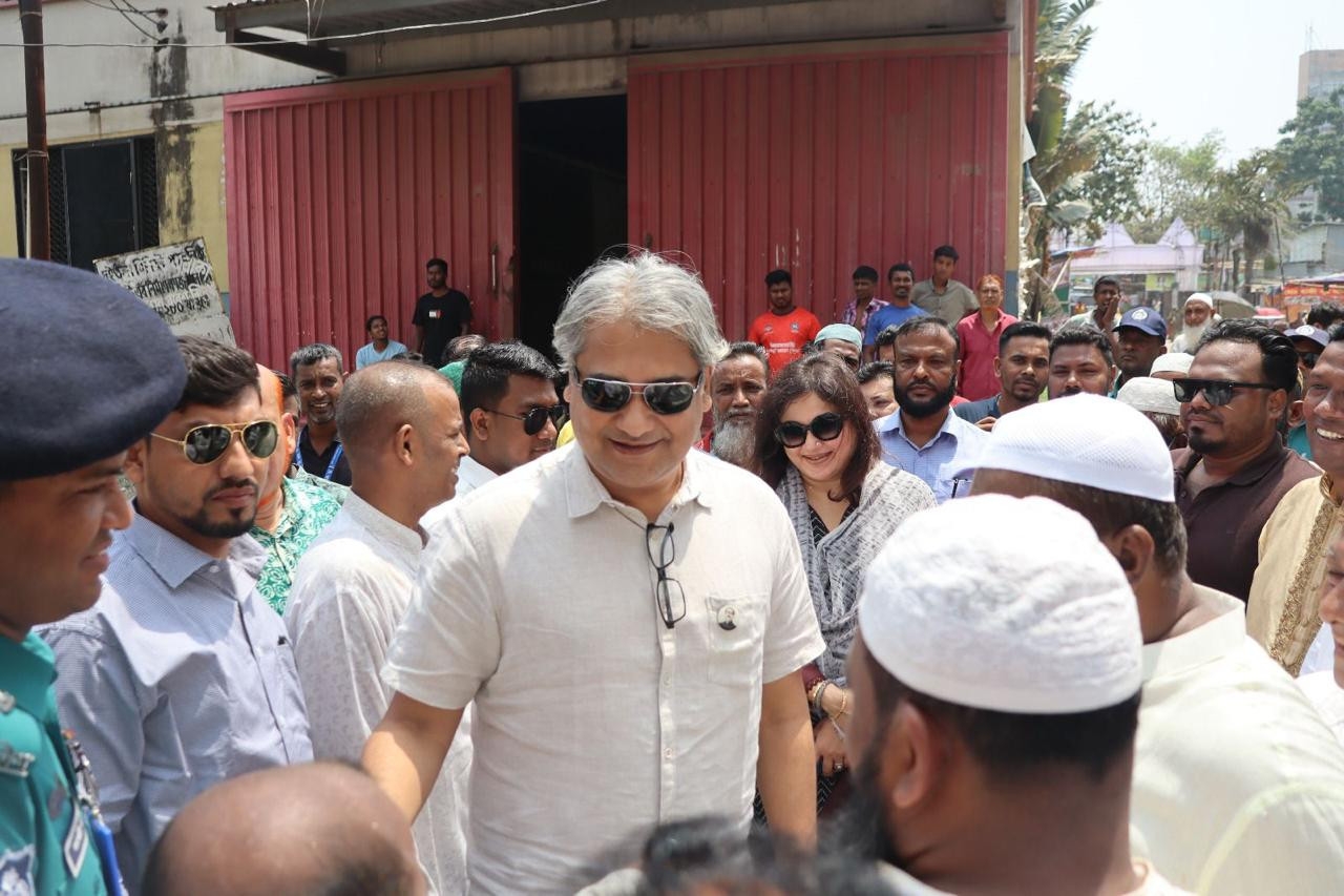 No eviction without rehabilitation of slum dwellers: Arafat