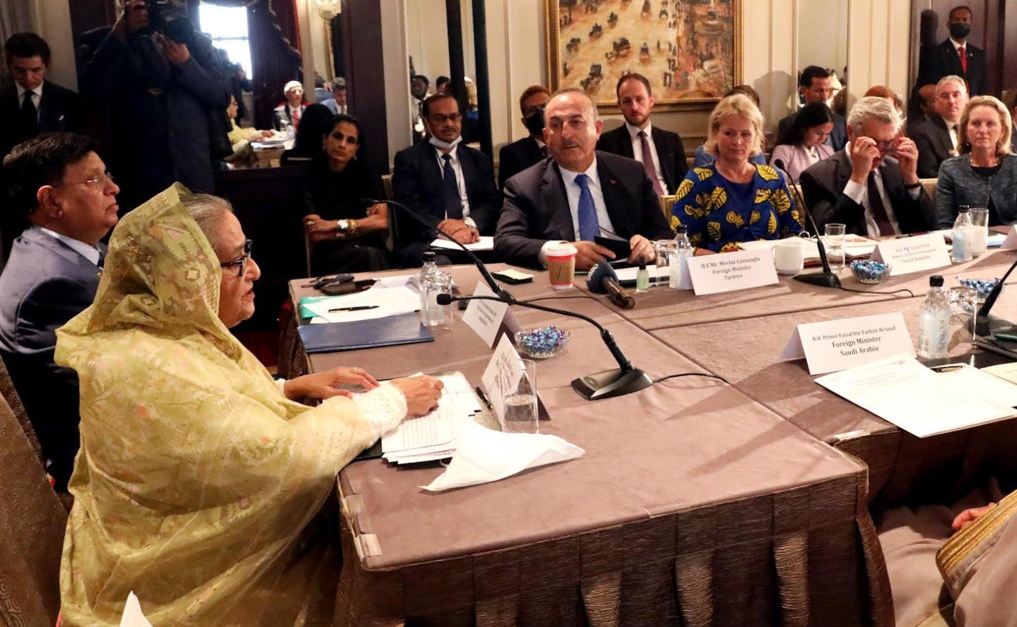 PM urges UN, global partners to take tangible actions for Rohingya repatriation