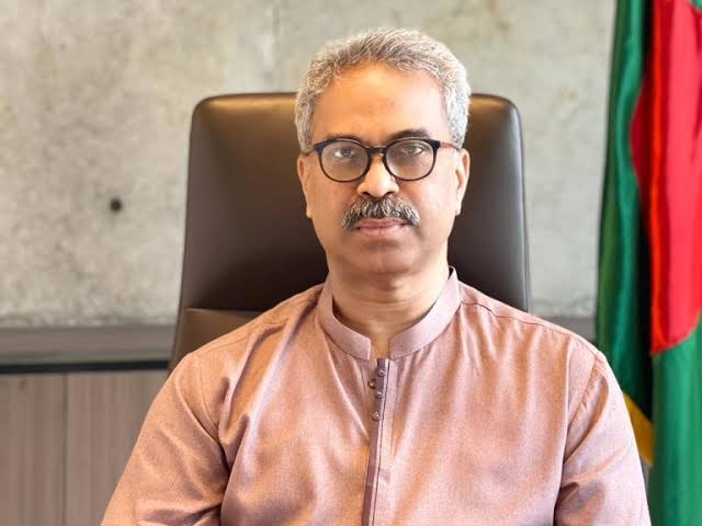 Abolish practice of penalising companies due to a director's default