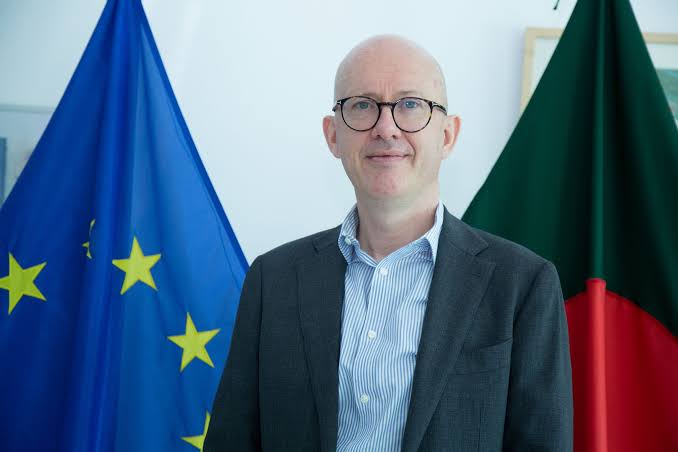 Investment in education should be steadfast, further boosted: Ambassador Whiteley