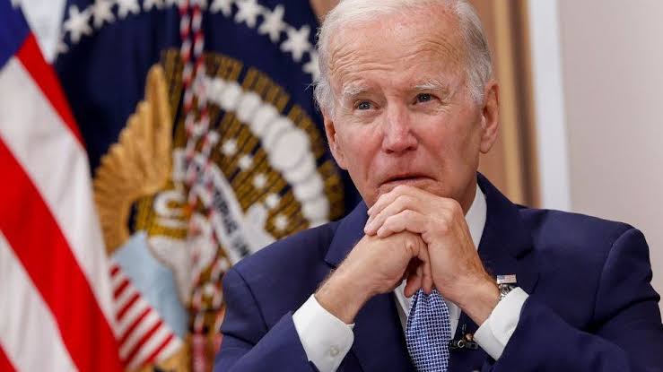 Clooney, Democrats pile pressure on Biden