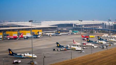 Dhaka gets first time transit access to Delhi airport for export