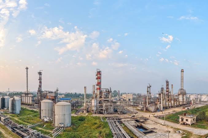 Millions of dollars missed on stalled refinery project