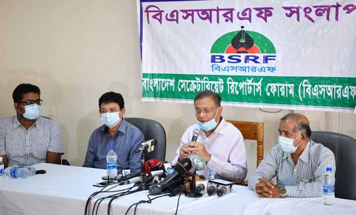 ইউটিউব চ্যানেল-আইপি টিভি সংবাদ পরিবেশন করতে পারবে না: তথ্যমন্ত্রী
