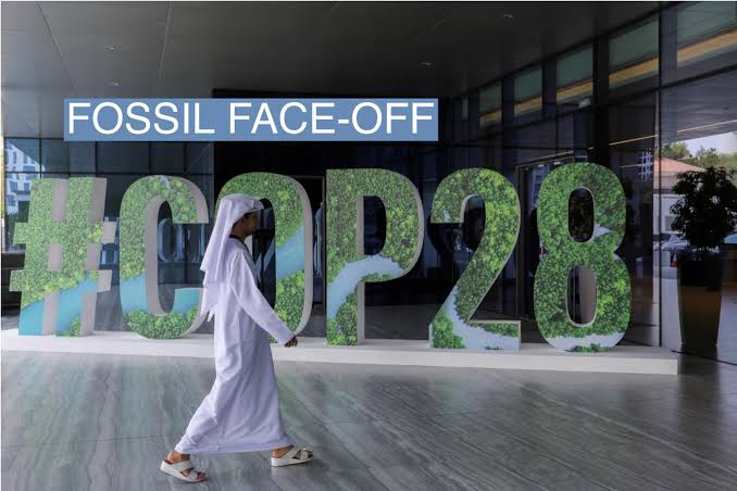 COP28 fossil fuel battle hardens despite new warning on warming