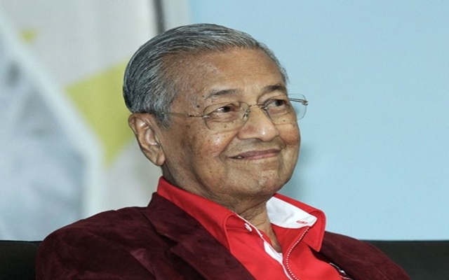 সাধারণ পরিবারের অসাধারণ রাজনীতিক