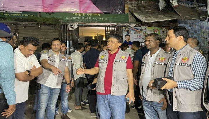 7 among ex-JCD president held, bombs recovered from BNP office: DB Chief
