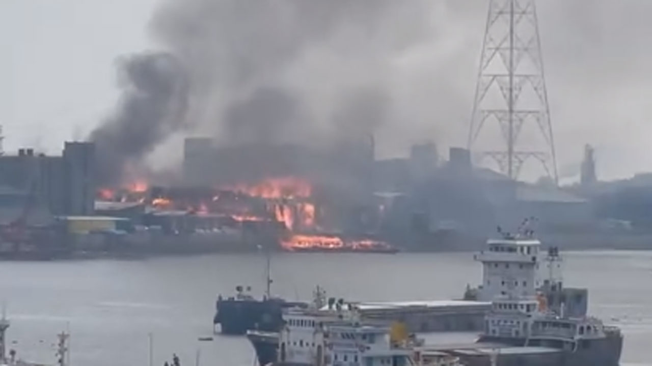 Fire breaks out at Super Board factory in Munshiganj