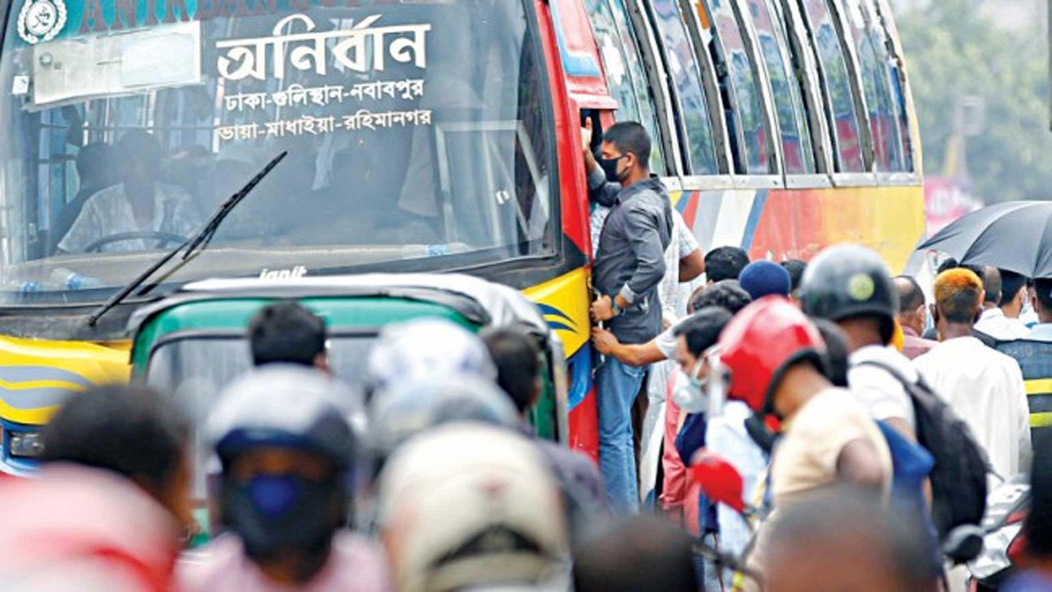 Passengers to pay extra fares of Tk983.94cr during Eid journeys: BJKS