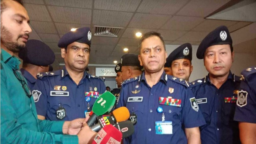 দুর্গাপূজায় নিরাপত্তার ঝুঁকি নেই, সতর্ক থাকবে পুলিশ: আইজিপি