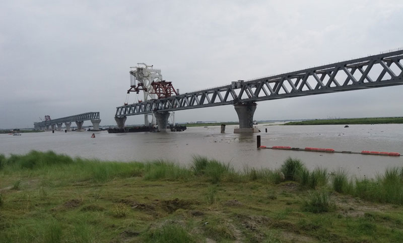 ৩০তম স্প্যান বসল পদ্মা সেতুতে, বাকি ১১টি 