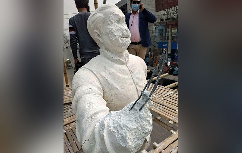HC orders authorities to take action against protesters of Bangabandhu sculpture